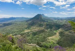 c) Vistas de paisajes impresionantes